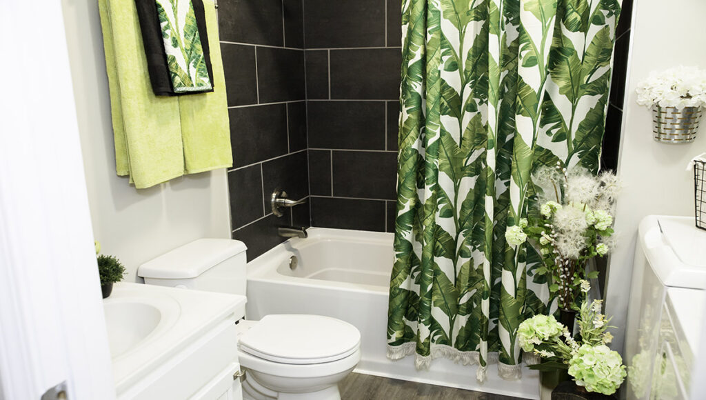 Property Pros: 1009-Rex bathroom renovation