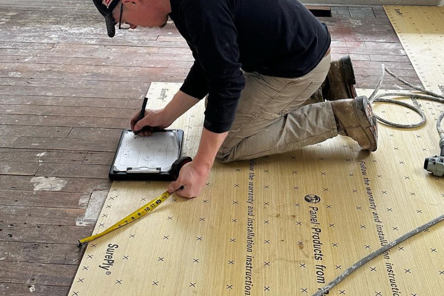 floor installation in muncie